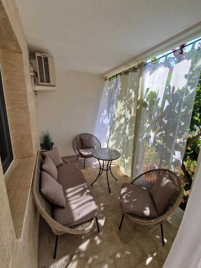 Caramella Apartments Zara Esterno foto